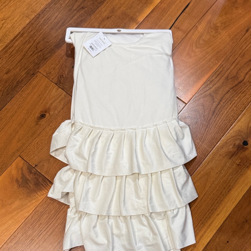 Wondershop Ivory Ruffle Tree Skirt